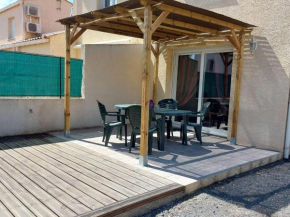 Maison climatisée en duplex, 2 chambres, terrasse, garage à 250m de la plage - FR-1-326-754